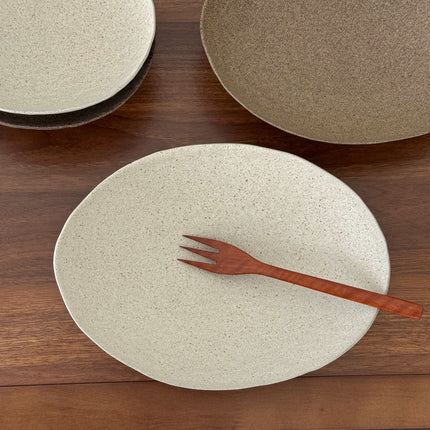 Cove Oval Bowl – Oat (2 size)