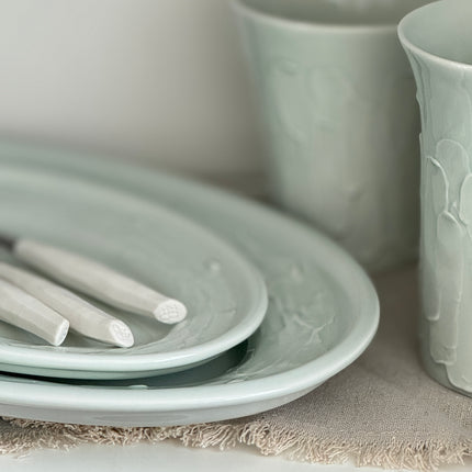 Sunlit Oval Plate (2 size)